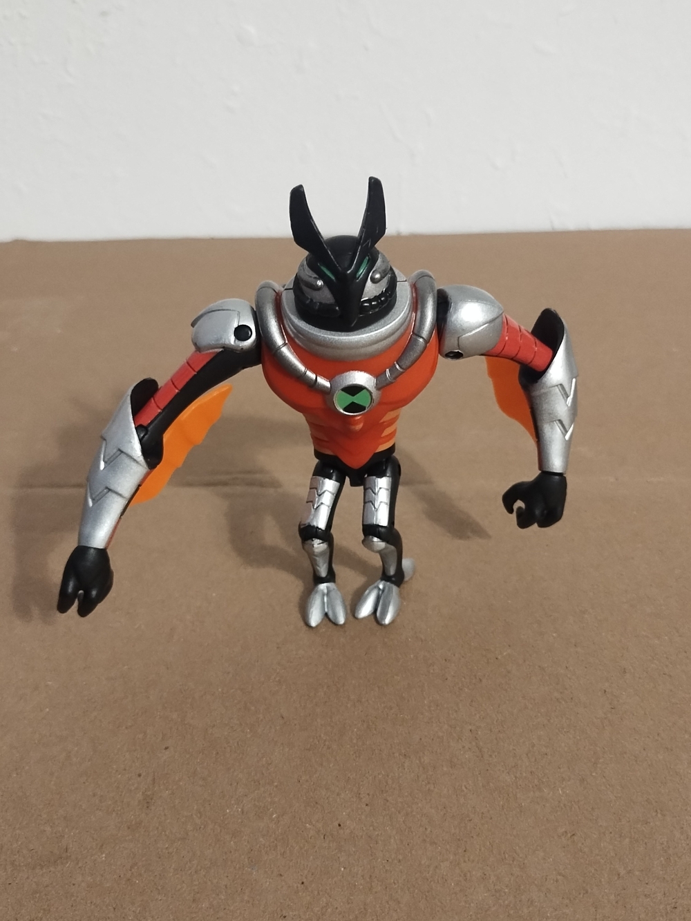 Ben 10 OMNI-KIX ARMOR JETRAY Action Figure PLAYMATES TOYS